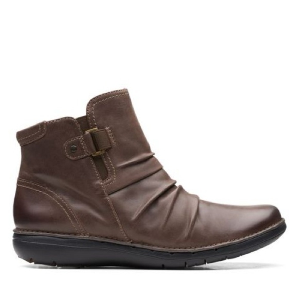 Clarks Womens Un Loop Top Brown‎ Boots Size 9.5